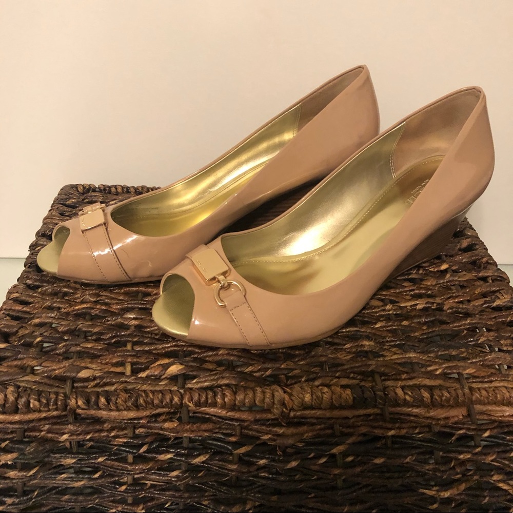 Coach wedges